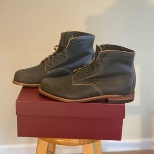 Men’s Wolverine boots. Never worn. Brand new.
